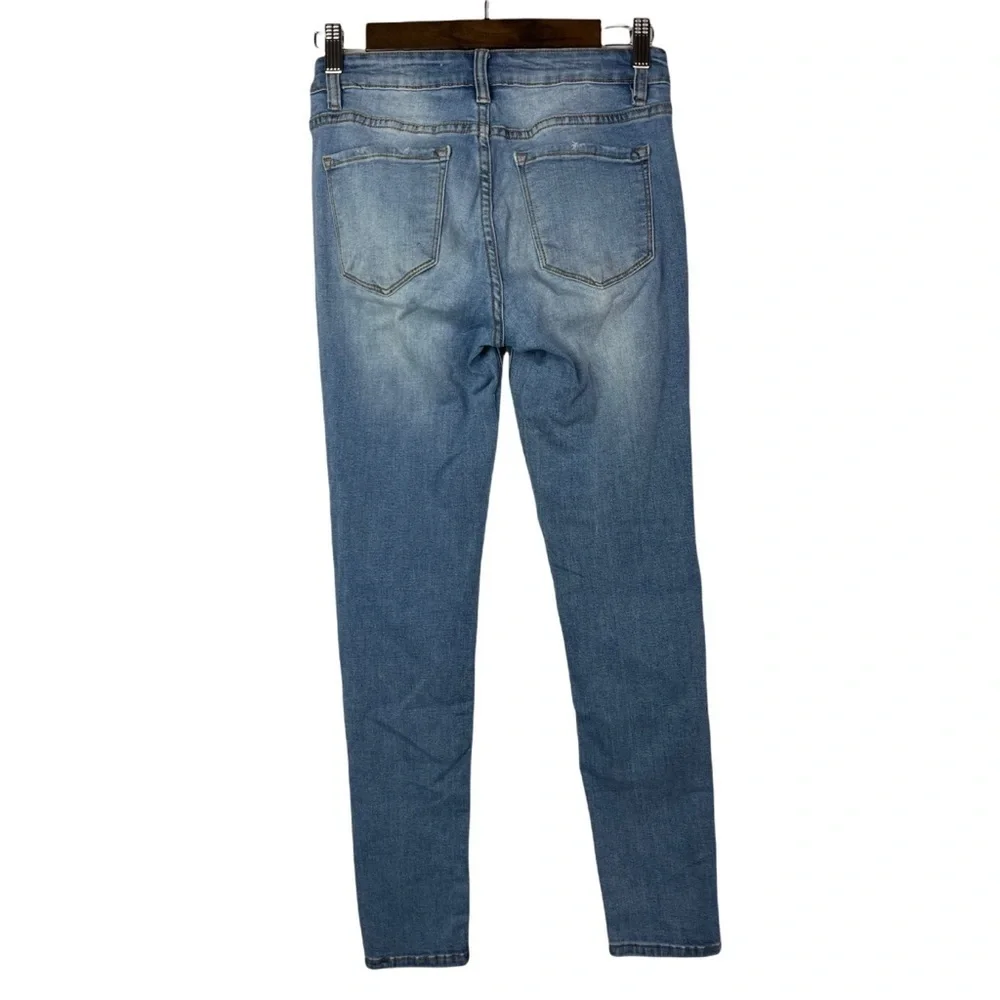 KanCan Medium Wash Mid Rise Skinny Jeans‎ 5/26